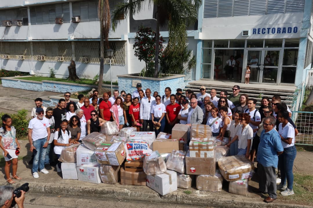 El segundo convoy europeo de la brigada de solidaridad con Cuba Primero de Mayo visitó primero la provincia de Santiago de Cuba.
