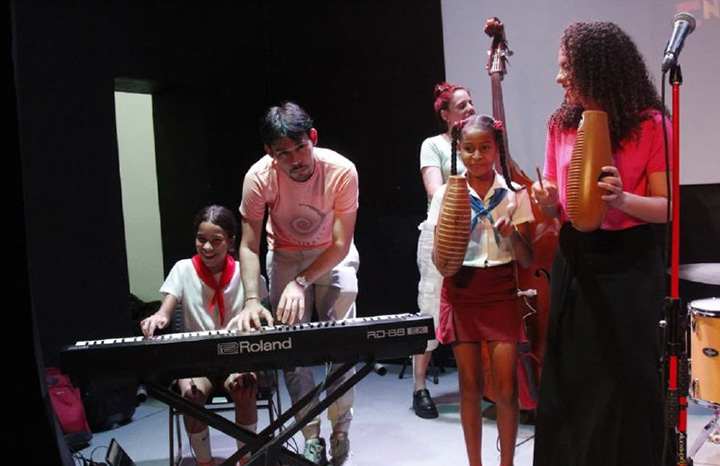 ACN - Cuba