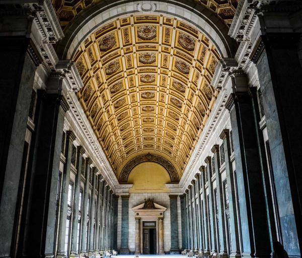 Las áreas reparadas del Capitolio Nacional le devuelven a la instalación la condición de uno de los iconos arquitectónicos de La Habana, Cuba, 17 de marzo de 2016. ACN FOTO/Abel PADRÓN PADILLA