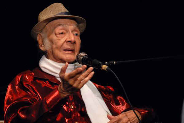 Luis Carbonell, el Acuarelista de la Poesía Antillana. AIN FOTO/ Omara GARCIA MEDEROS