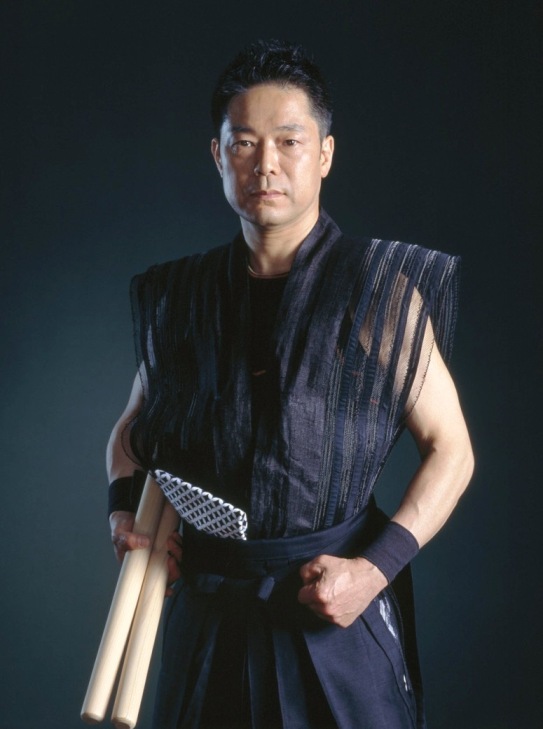 Tambor japones- Eitetsu Hayashi y su grupo Fu-un (3).jpg
