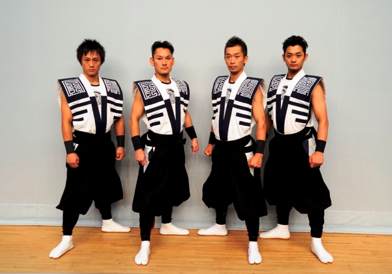 Tambor japones- Eitetsu Hayashi y su grupo Fu-un (5).jpg